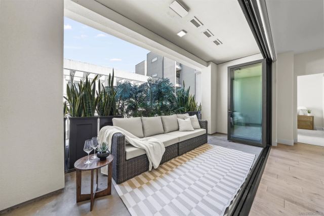 2665 5th Avenue 303, San Diego, CA 92103
