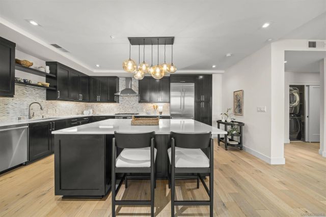 2665 5th Avenue 303, San Diego, CA 92103