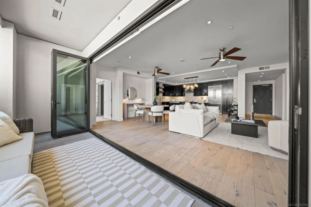2665 5th Avenue 303, San Diego, CA 92103
