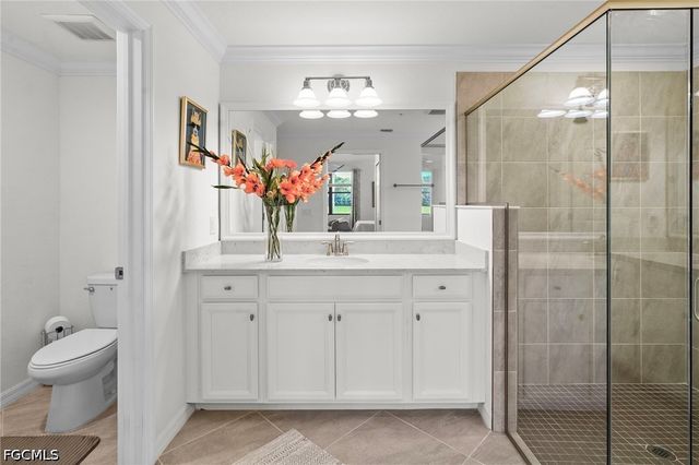 12043 Hawthorn Lake DR 102, Fort Myers, FL 33913