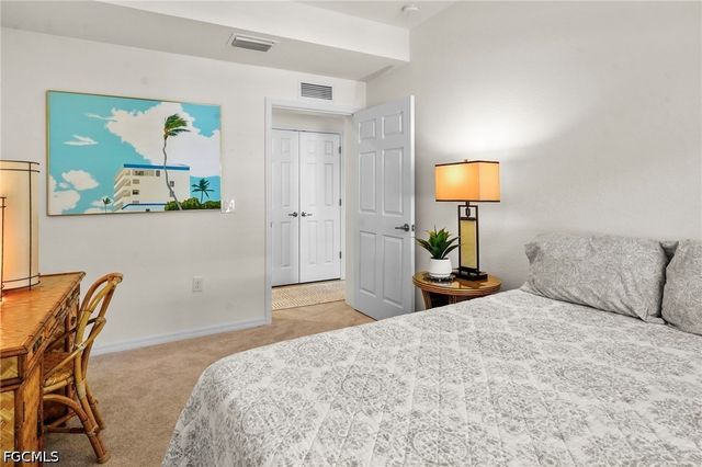 12043 Hawthorn Lake DR 102, Fort Myers, FL 33913