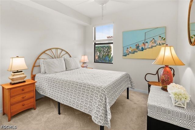 12043 Hawthorn Lake DR 102, Fort Myers, FL 33913