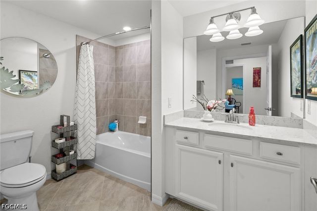 12043 Hawthorn Lake DR 102, Fort Myers, FL 33913