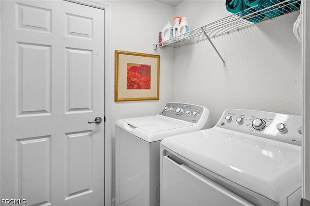 12043 Hawthorn Lake DR 102, Fort Myers, FL 33913