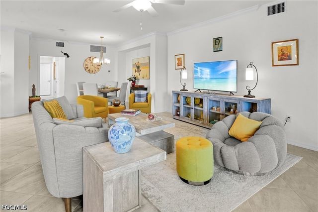 12043 Hawthorn Lake DR 102, Fort Myers, FL 33913