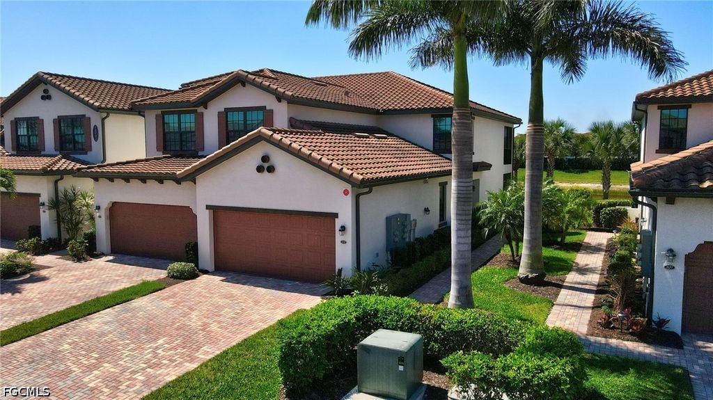 12043 Hawthorn Lake DR 102, Fort Myers, FL 33913