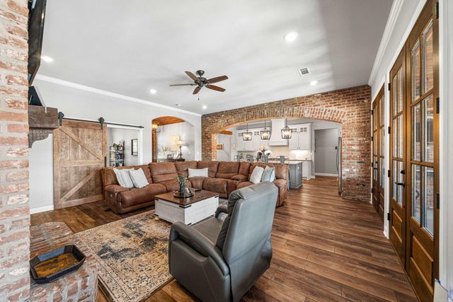 438 Oak Tree Ridge S, Sheridan, AR 72150