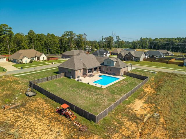 438 Oak Tree Ridge S, Sheridan, AR 72150