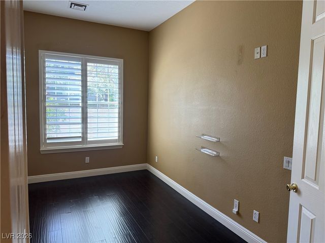 9625 Gavin Stone Avenue, Las Vegas, NV 89145