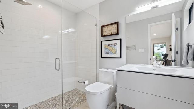326 HAULOVER CIR, Montross, VA 22520
