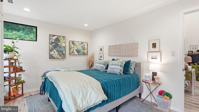 326 HAULOVER CIR, Montross, VA 22520