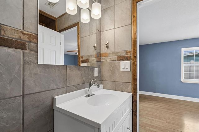 5310 72ND STREET N, St Petersburg, FL 33709