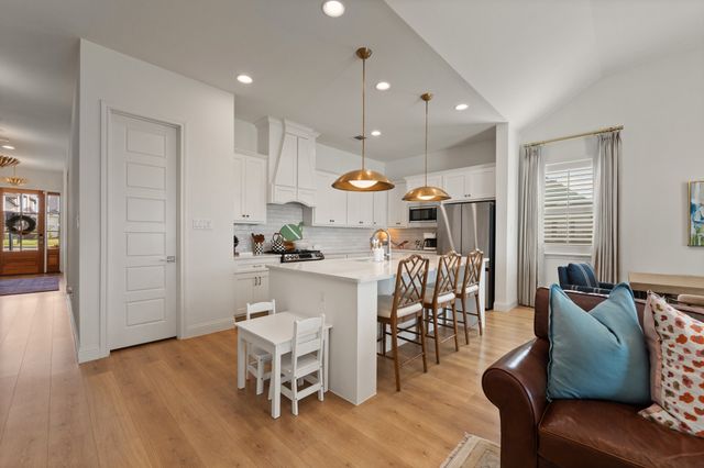 14401 Greymoore Circle, Fort Worth, TX 76008