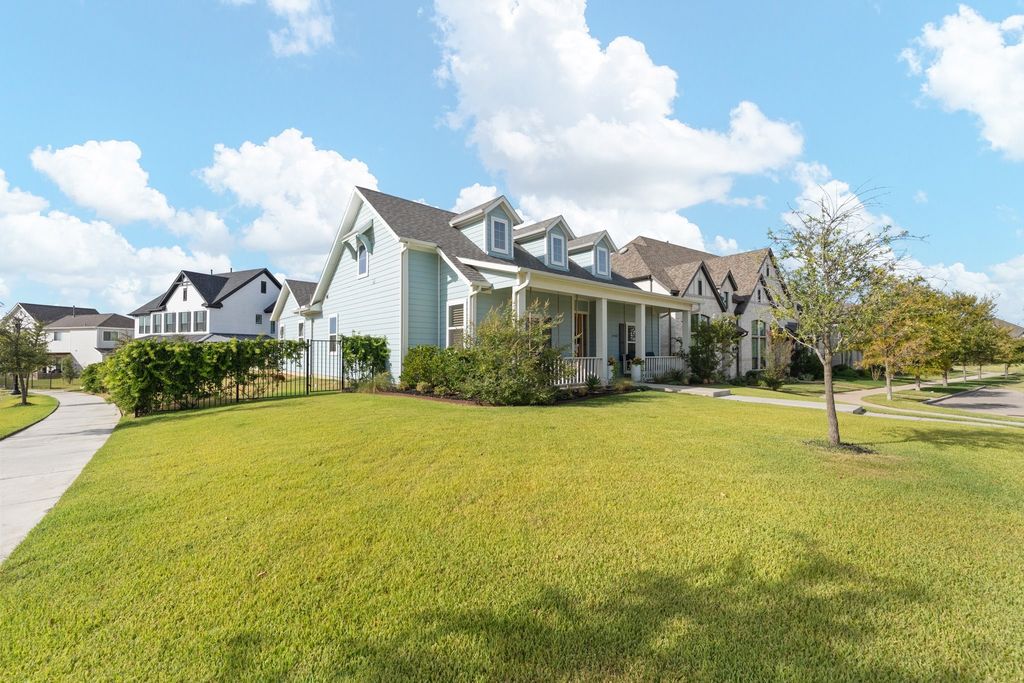 14401 Greymoore Circle, Fort Worth, TX 76008 — photo 3