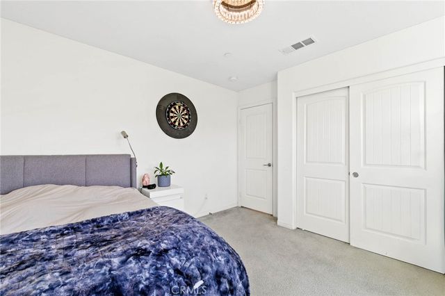 16746 Stags Leap Ln, Fontana, CA 92336
