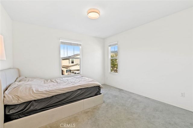 16746 Stags Leap Ln, Fontana, CA 92336