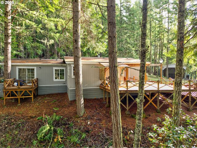 1941 BYRON CREEK Rd, Winston, OR 97496