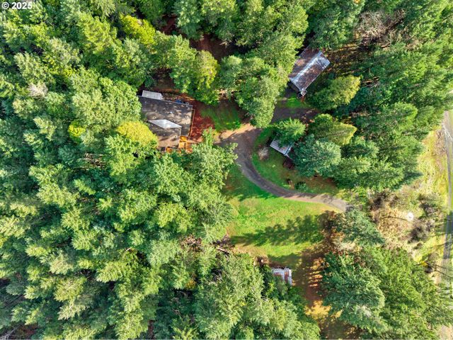 1941 BYRON CREEK Rd, Winston, OR 97496