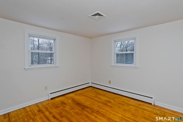 23 Little Brook Road, New Hartford, CT 06057