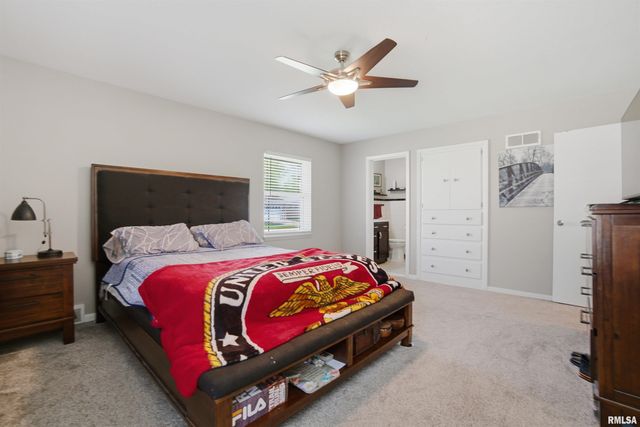 516 W WESTWOOD Drive, Peoria, IL 61614