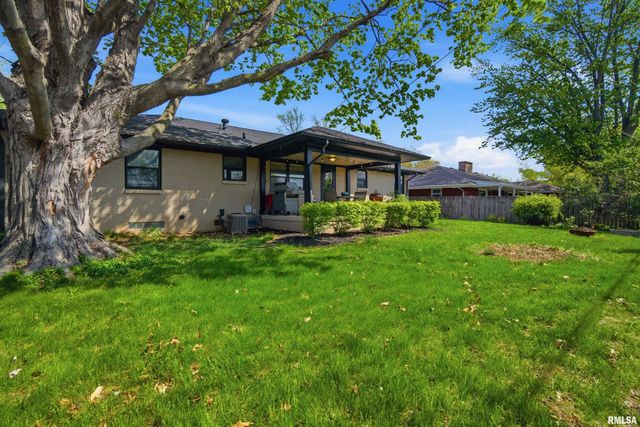 516 W WESTWOOD Drive, Peoria, IL 61614