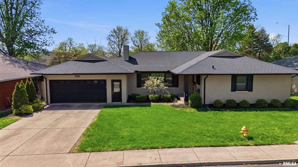 516 W WESTWOOD Drive, Peoria, IL 61614