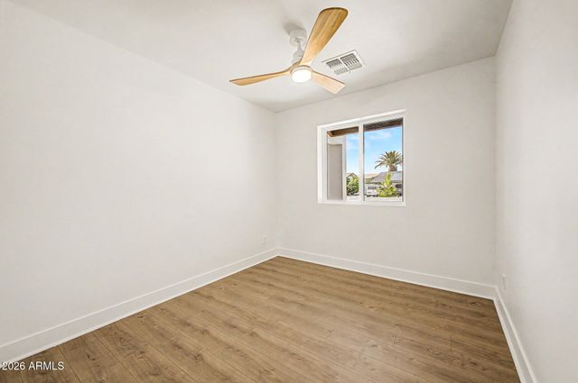3127 E ALTADENA Avenue, Phoenix, AZ 85028