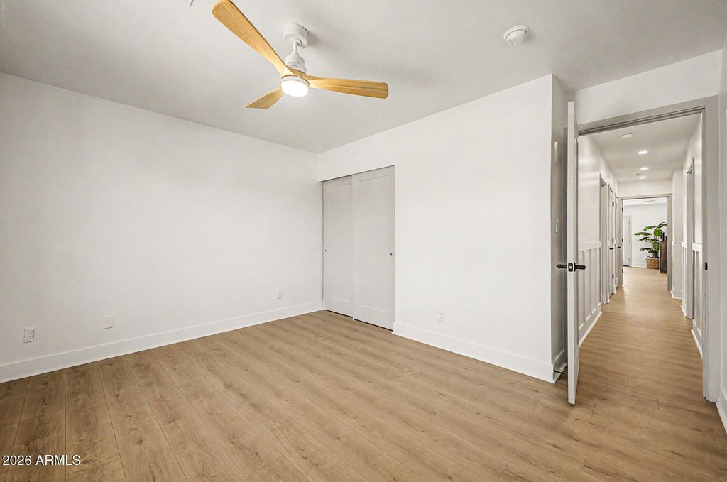 Image 33 of property listing at 3127 E ALTADENA Avenue, Phoenix, AZ 85028