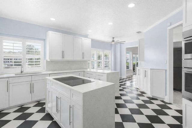 678 Carriage Hill Lane, Boca Raton, FL 33486