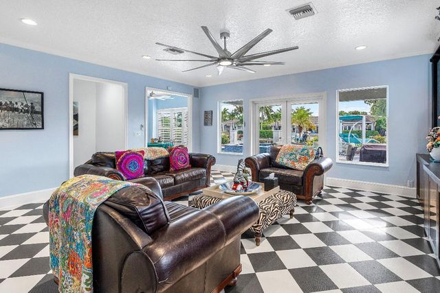 678 Carriage Hill Lane, Boca Raton, FL 33486