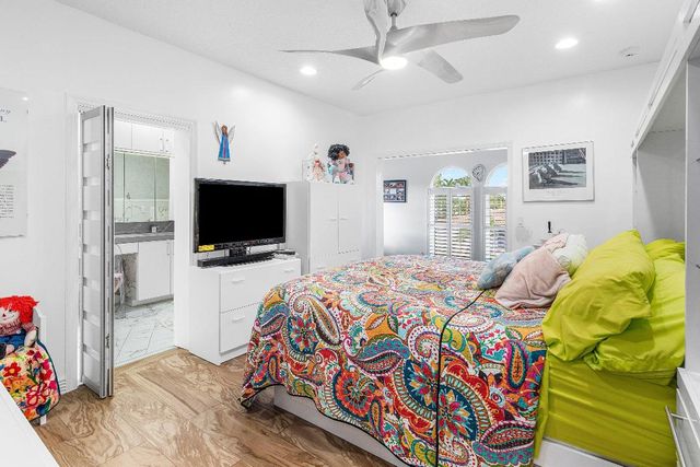 678 Carriage Hill Lane, Boca Raton, FL 33486