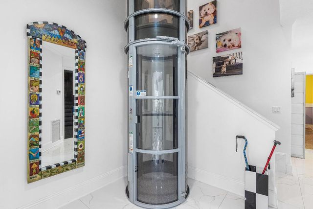 678 Carriage Hill Lane, Boca Raton, FL 33486