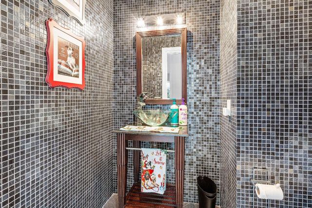 678 Carriage Hill Lane, Boca Raton, FL 33486