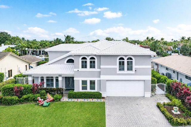 678 Carriage Hill Lane, Boca Raton, FL 33486