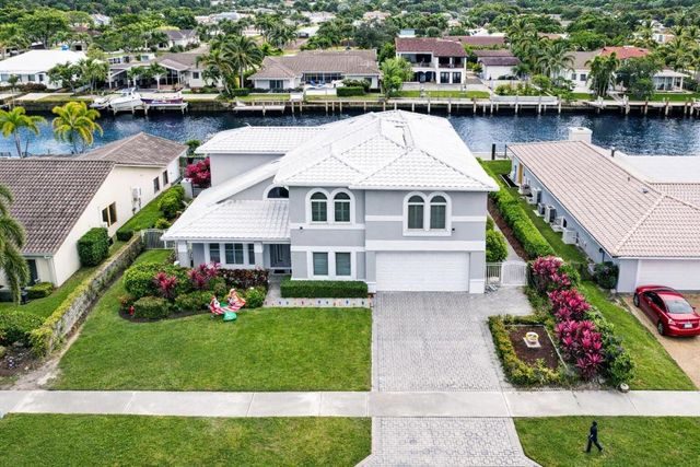 678 Carriage Hill Lane, Boca Raton, FL 33486