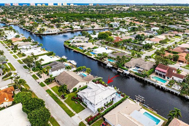 678 Carriage Hill Lane, Boca Raton, FL 33486