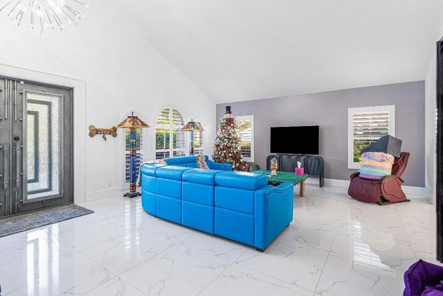 678 Carriage Hill Lane, Boca Raton, FL 33486