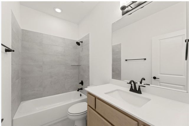 2902 Hanscom Street, Forney, TX 75126