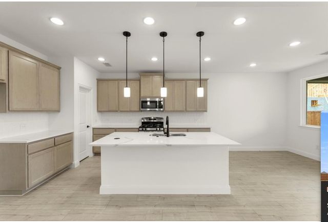 2902 Hanscom Street, Forney, TX 75126