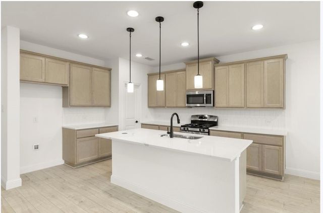 2902 Hanscom Street, Forney, TX 75126