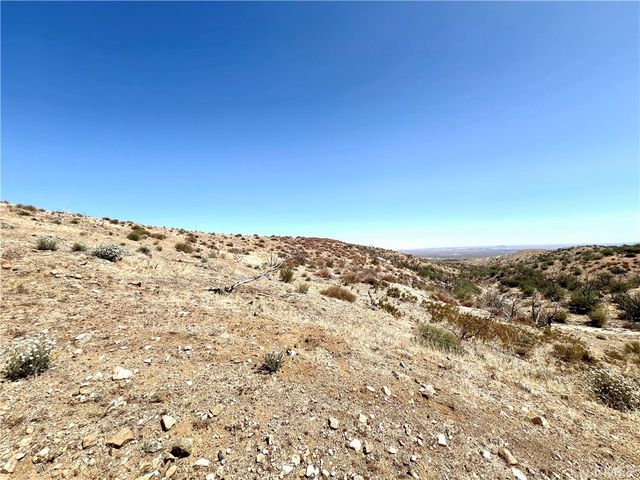 113 Juniper Mesa Road, Juniper Hills, CA 93543