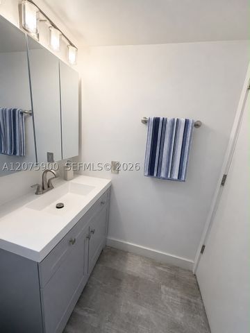 1195 NW 125th Ct 101, Miami, FL 33182