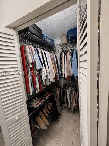 1195 NW 125th Ct 101, Miami, FL 33182