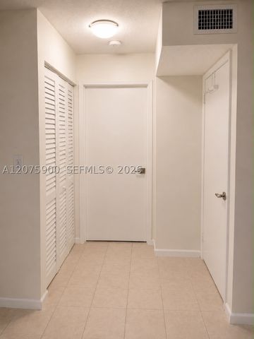 1195 NW 125th Ct 101, Miami, FL 33182