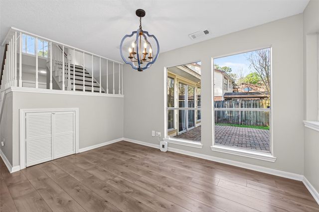 2706 Woodland Grove Drive Drive, Houston, TX 77339