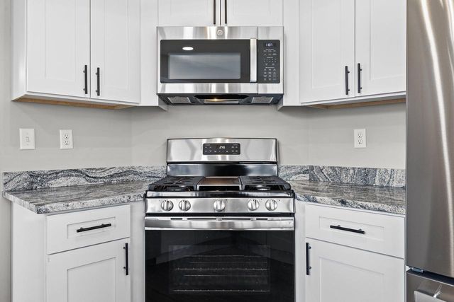 9412 68th STREET, Kenosha, WI 53142