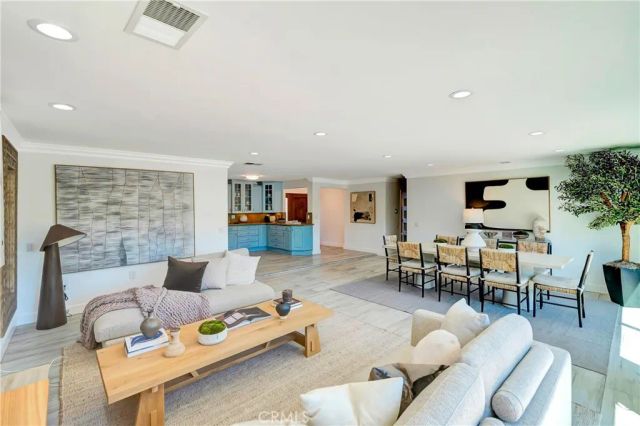 5420 Parkmor, Calabasas, CA 91302