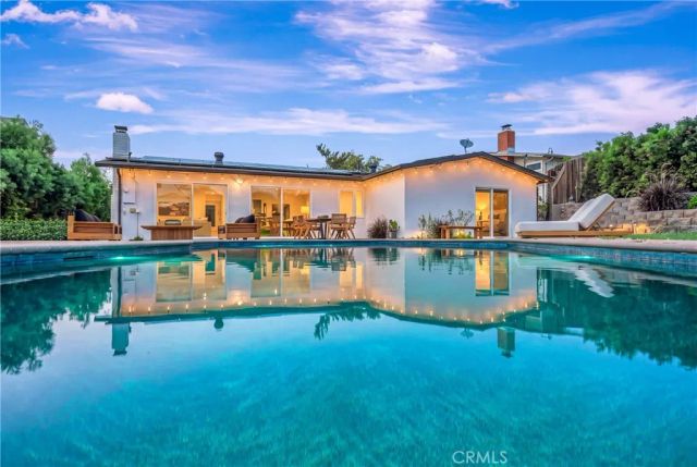 5420 Parkmor, Calabasas, CA 91302