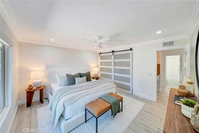 5420 Parkmor, Calabasas, CA 91302