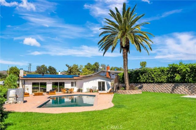 5420 Parkmor, Calabasas, CA 91302